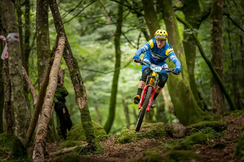 2020 Vitus First Tracks Enduro Cup: Roots & Roost
