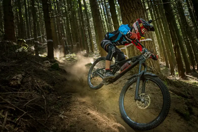 2020 Vitus First Tracks Enduro Cup: Roots & Roost